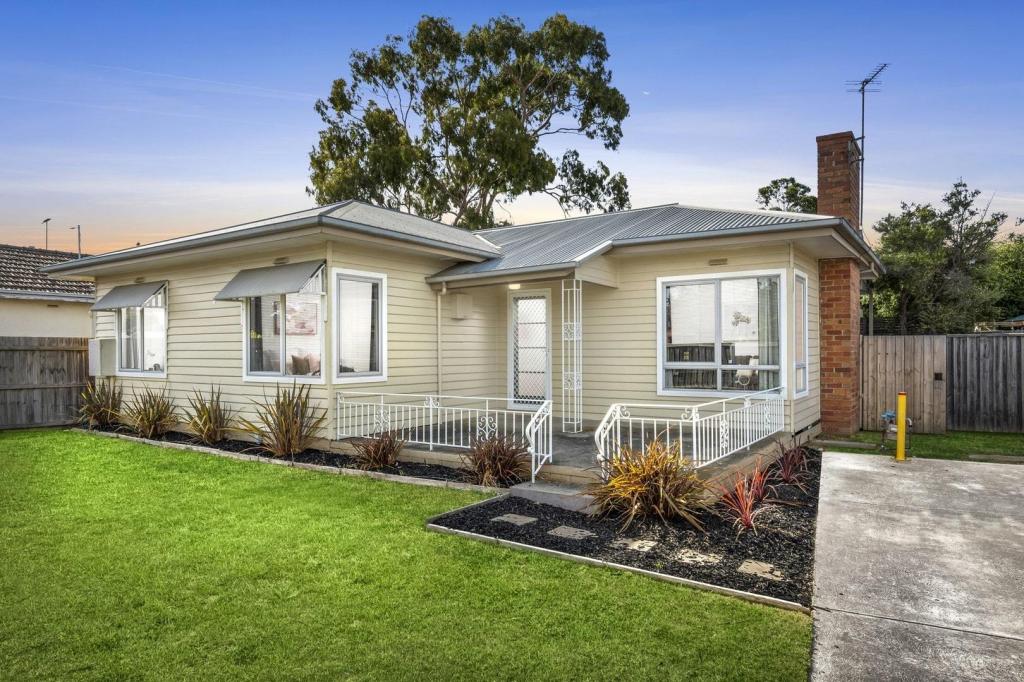 14B BROMLEY ST, THOMSON, VIC 3219