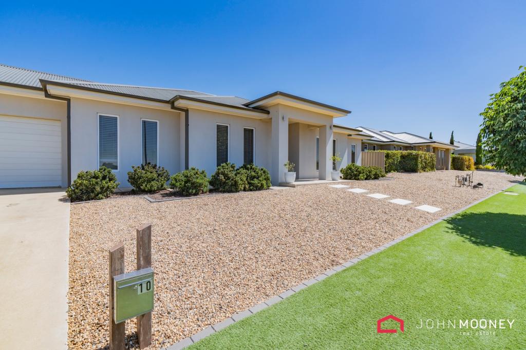 10 Goldstein Cres, Lloyd, NSW 2650