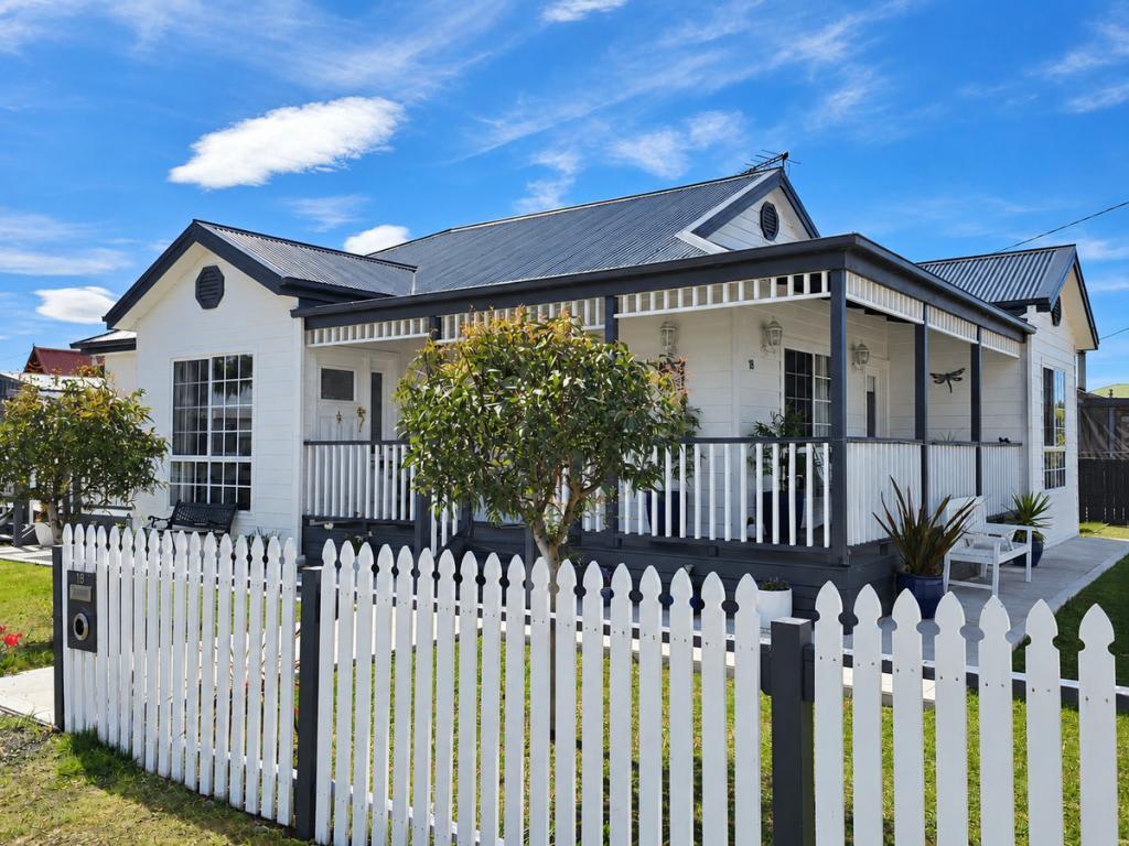 18 Francis St, Swansea, TAS 7190