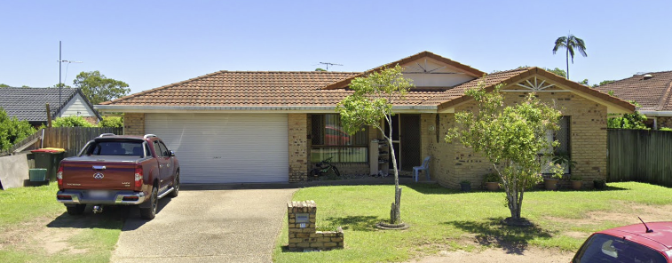 10 TOBIN ST, MIDDLE PARK, QLD 4074