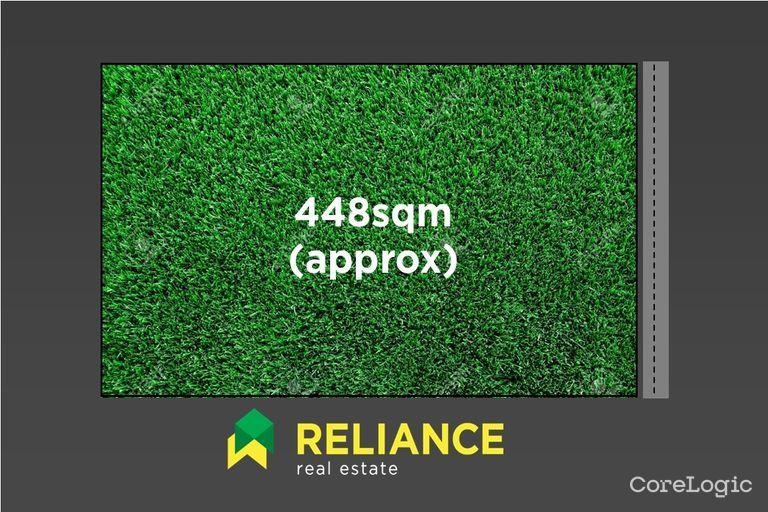 10 Whitecross Dr, Thornhill Park, VIC 3335