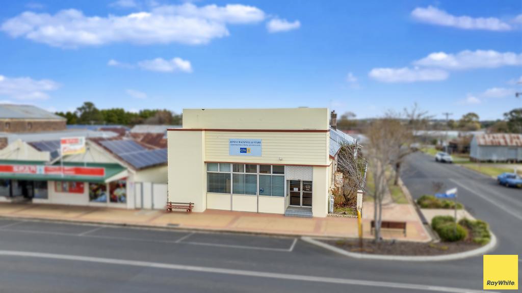 130 Bradley St, Guyra, NSW 2365