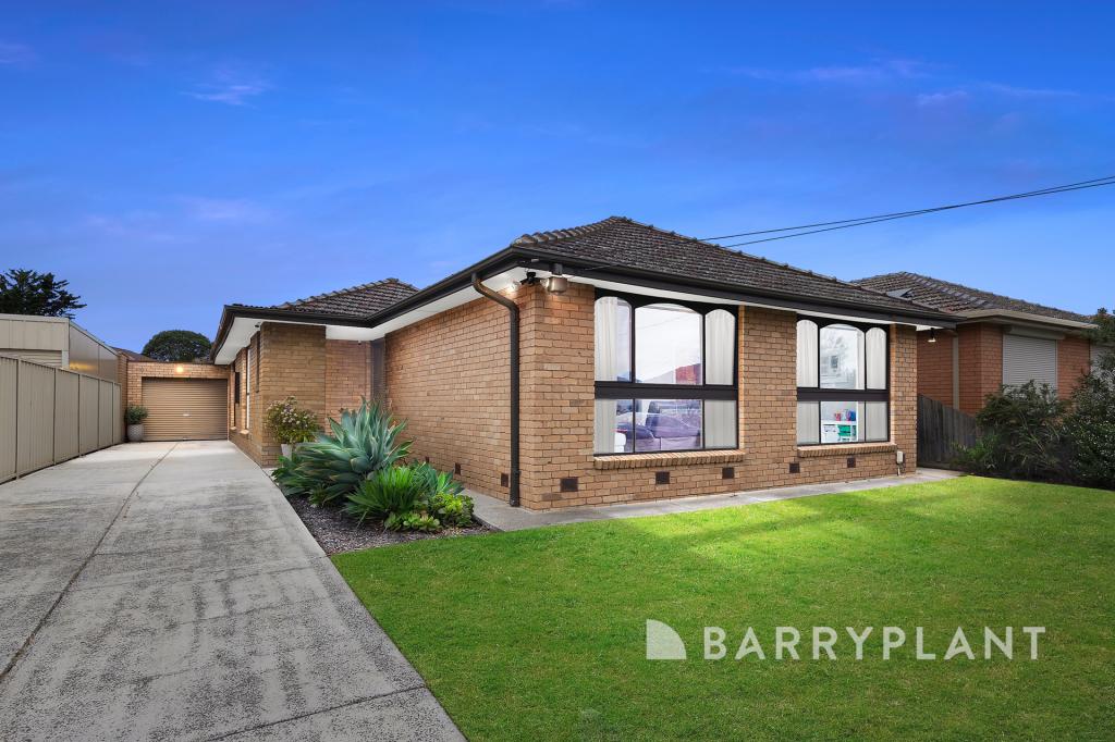 14 CAMARA ST, ST ALBANS, VIC 3021