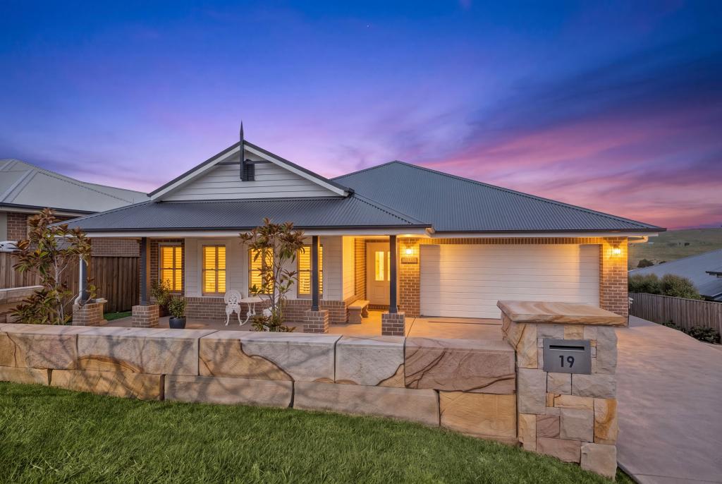 19 Eliza St, Moss Vale, NSW 2577