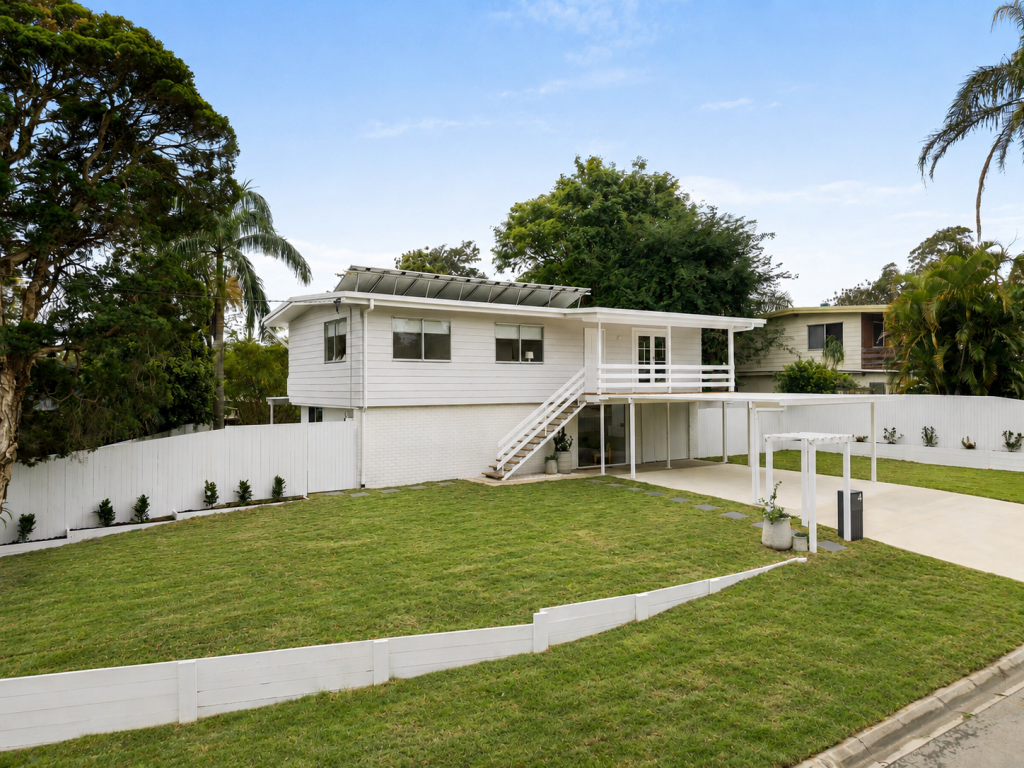 4 Gleneagles St, Morayfield, QLD 4506