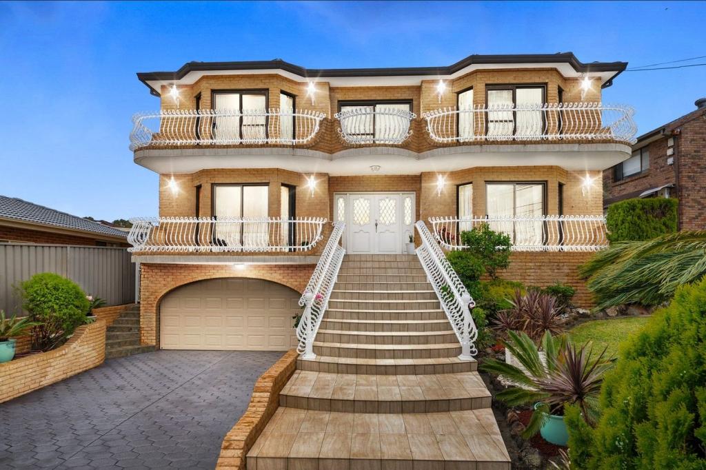 3 Cherie Pl, Bass Hill, NSW 2197