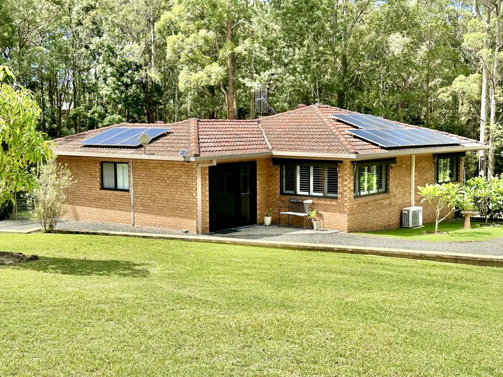 5 Koorainghat Cl, Rainbow Flat, NSW 2430