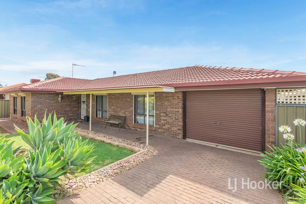 34 Olinda St, Craigmore, SA 5114