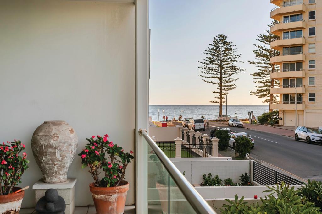 14/4 King St, Glenelg North, SA 5045