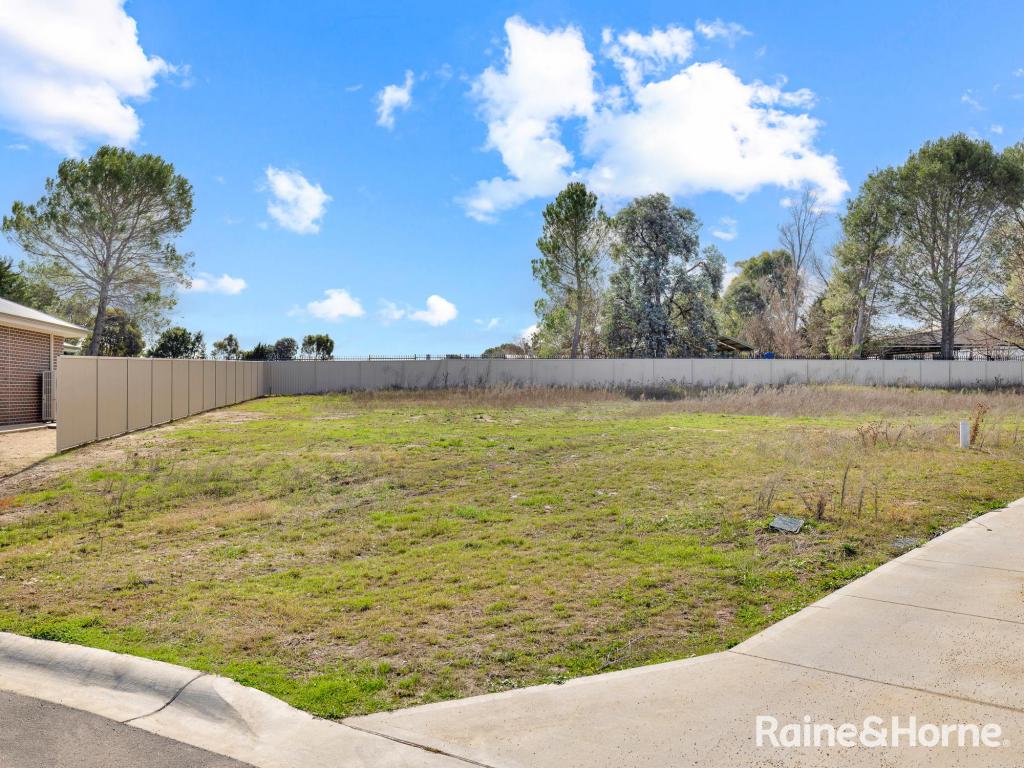 24 Atkins Dr, Eglinton, NSW 2795