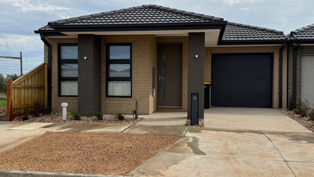32 Mercury Ave, Fraser Rise, VIC 3336