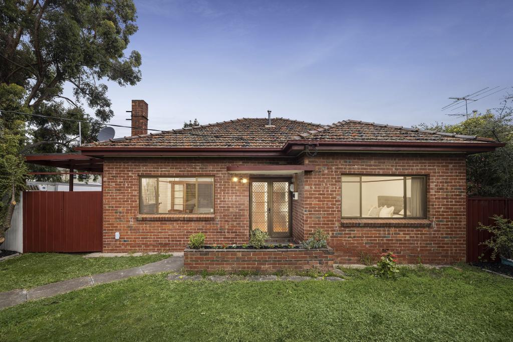 21 Waiora Pde, West Footscray, VIC 3012