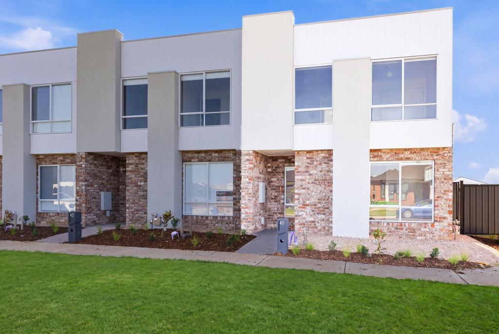 40 Opulent Bvd, Tarneit, VIC 3029