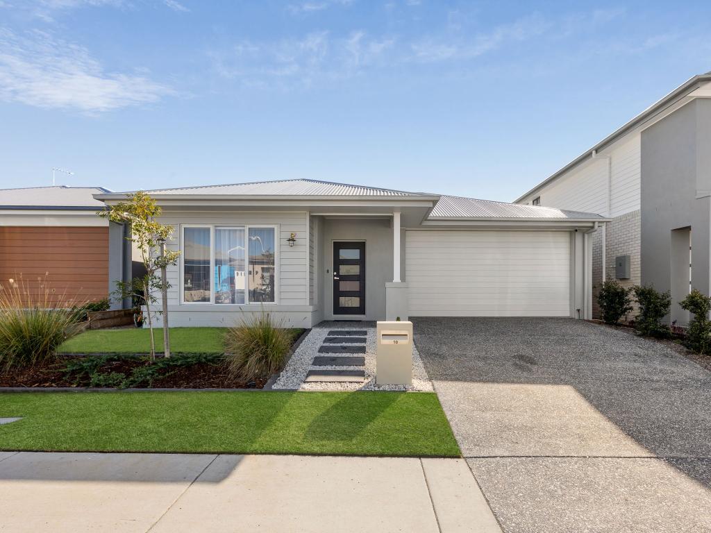 10 Greenlink St, Deebing Heights, QLD 4306