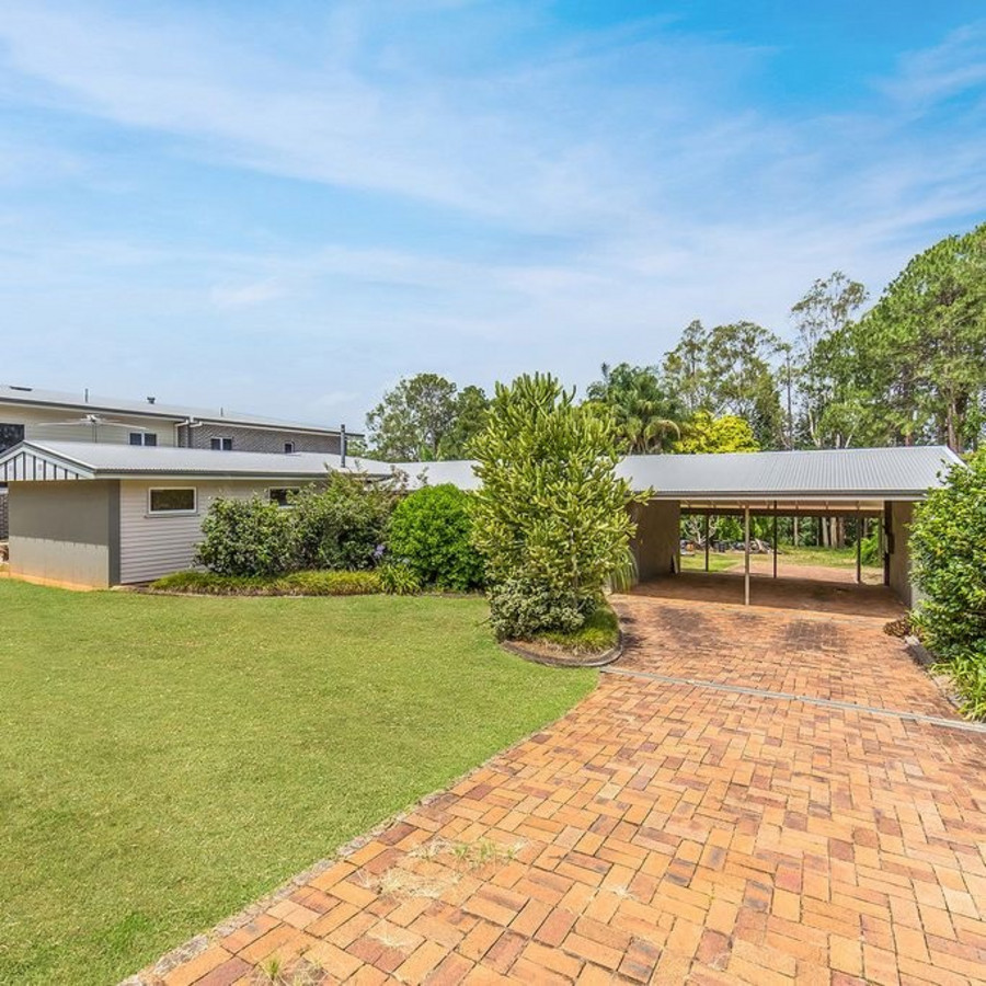 131 Ridley Rd, Bridgeman Downs, QLD 4035