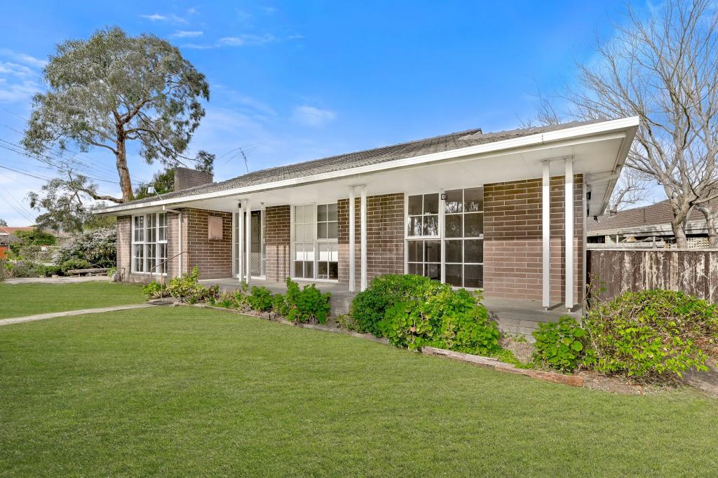 4 Booran Ave, Glen Waverley, VIC 3150