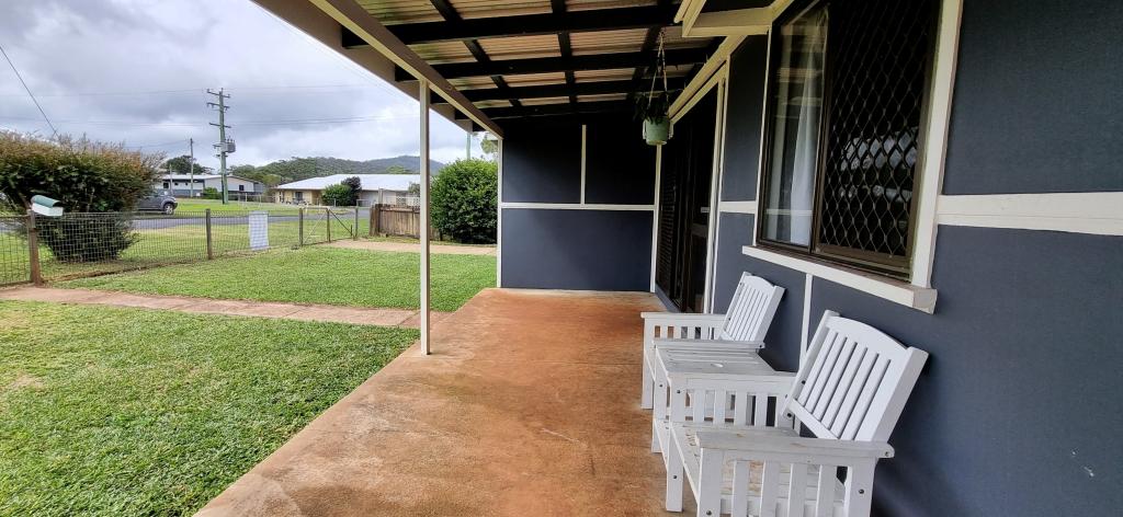 27 Rankine St, Ravenshoe, QLD 4888