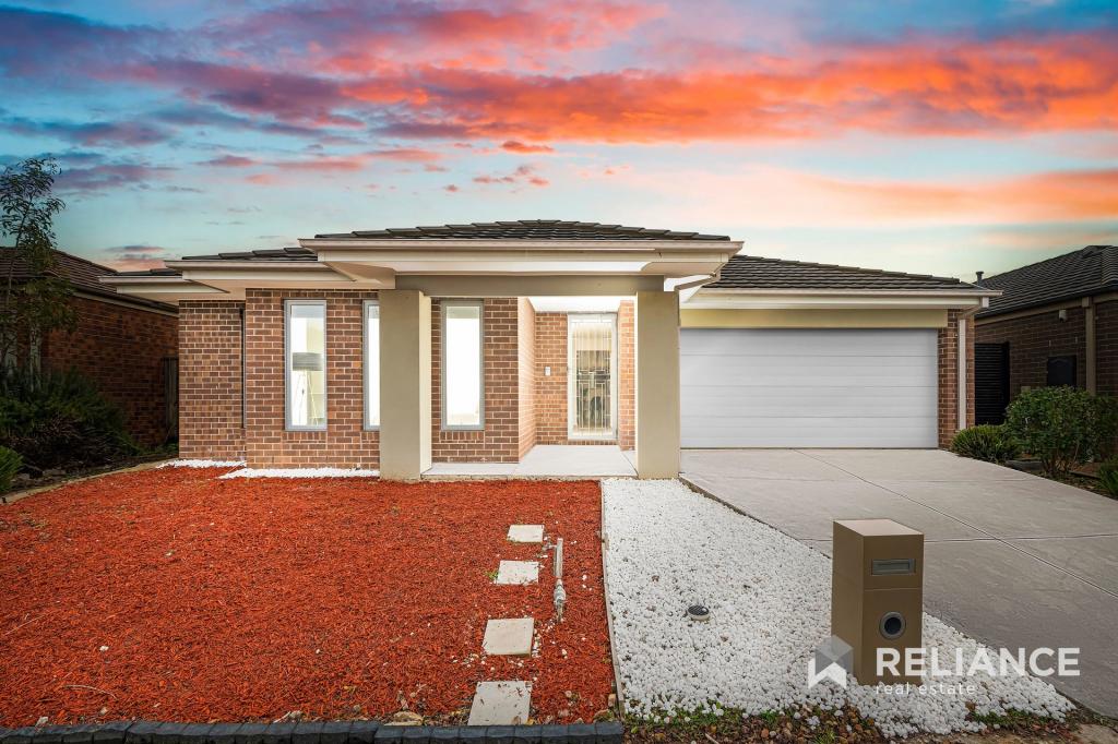 16 Cape Pde, Point Cook, VIC 3030