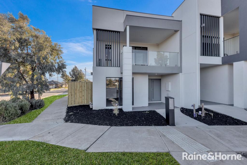 18 BUDDING ST, DIGGERS REST, VIC 3427