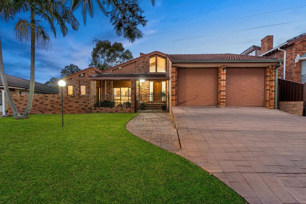 15 Begovich Cres, Abbotsbury, NSW 2176