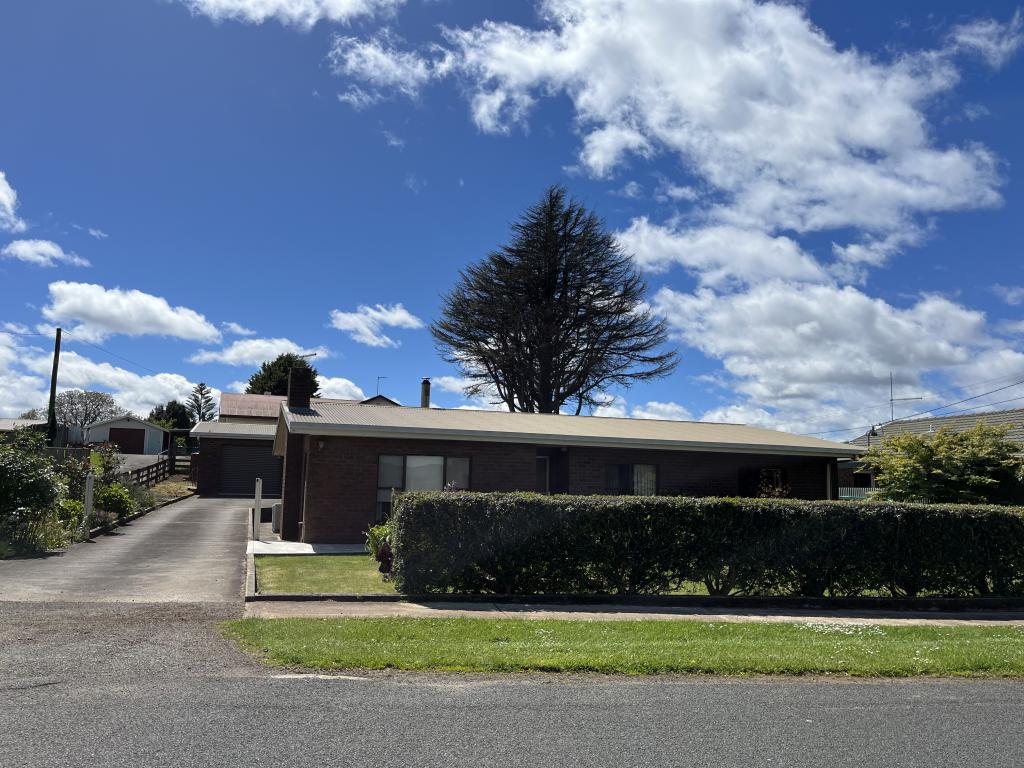 9 Ada St, Scottsdale, TAS 7260
