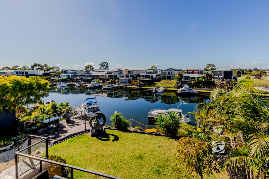 17 Heaths View, Paynesville, VIC 3880