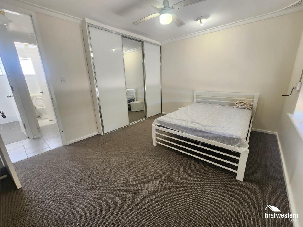 Room 3/13 Eddystone Ave, Craigie, WA 6025