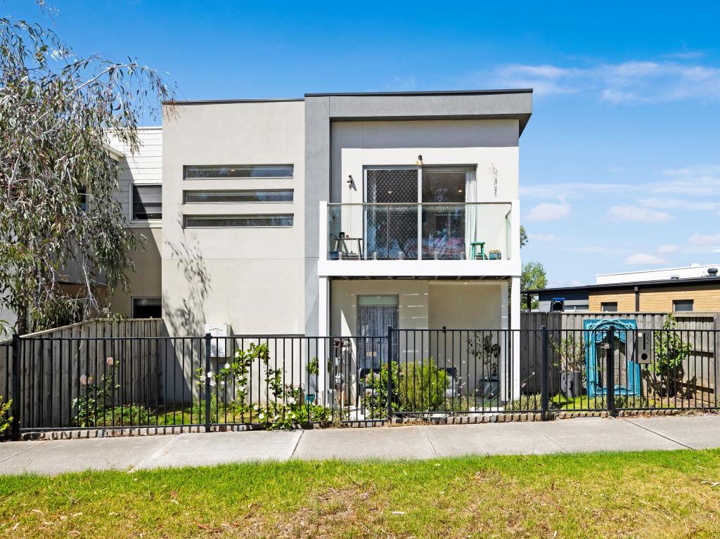 22 Nunkeri Ct, Clyde North, VIC 3978