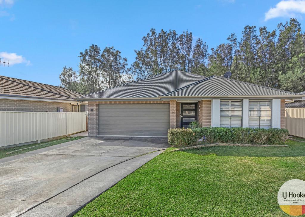 14 Laguna Ct, Black Head, NSW 2430