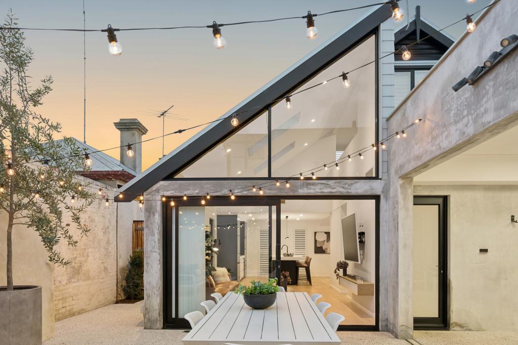57a Quarry St, Fremantle, WA 6160