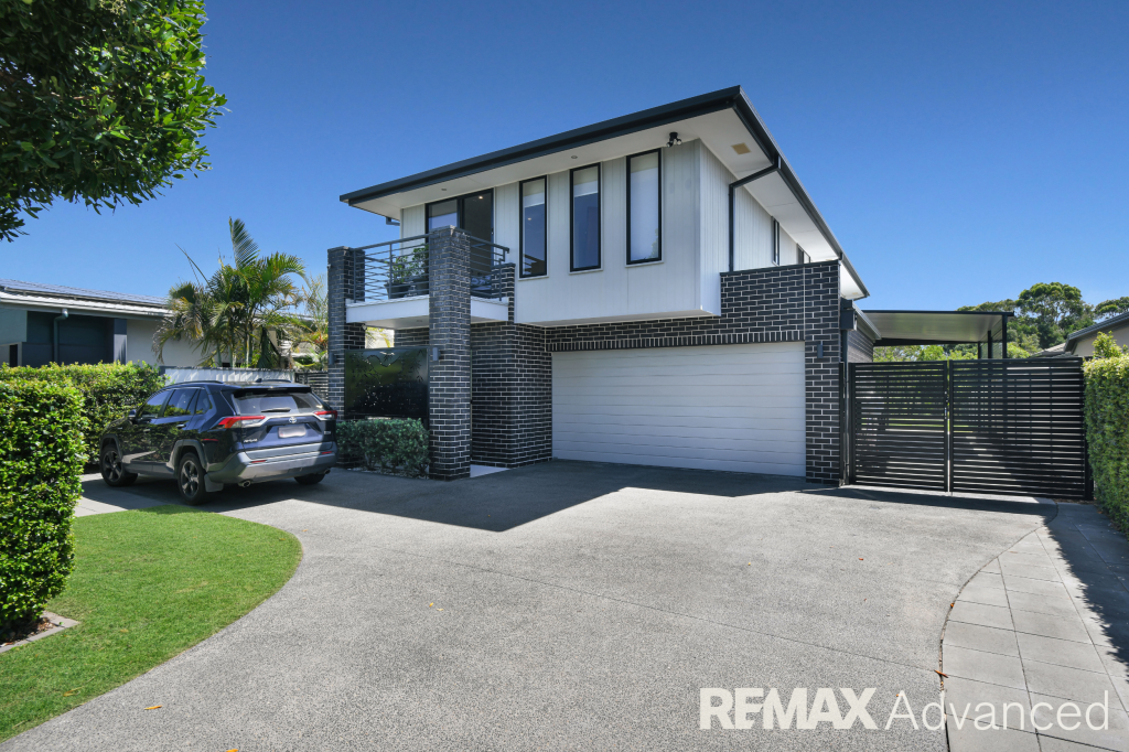 10 Foxtail Cres, Banksia Beach, QLD 4507