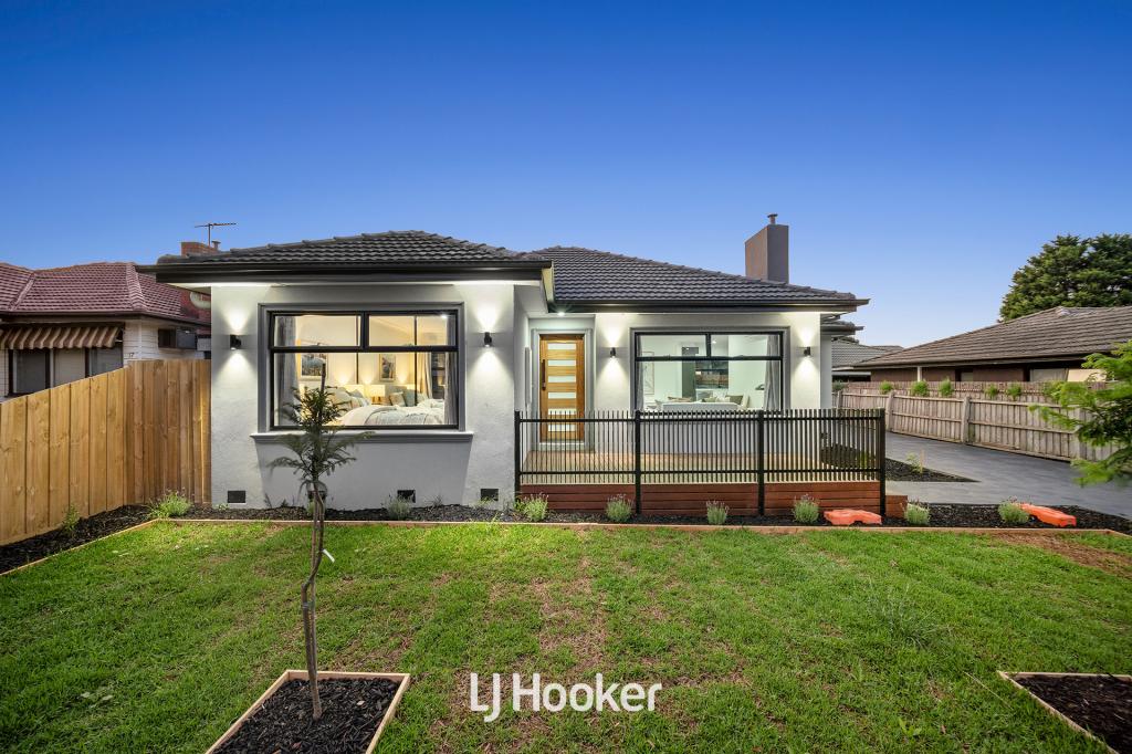 1/15 PARKLAND AVE, HAMPTON PARK, VIC 3976