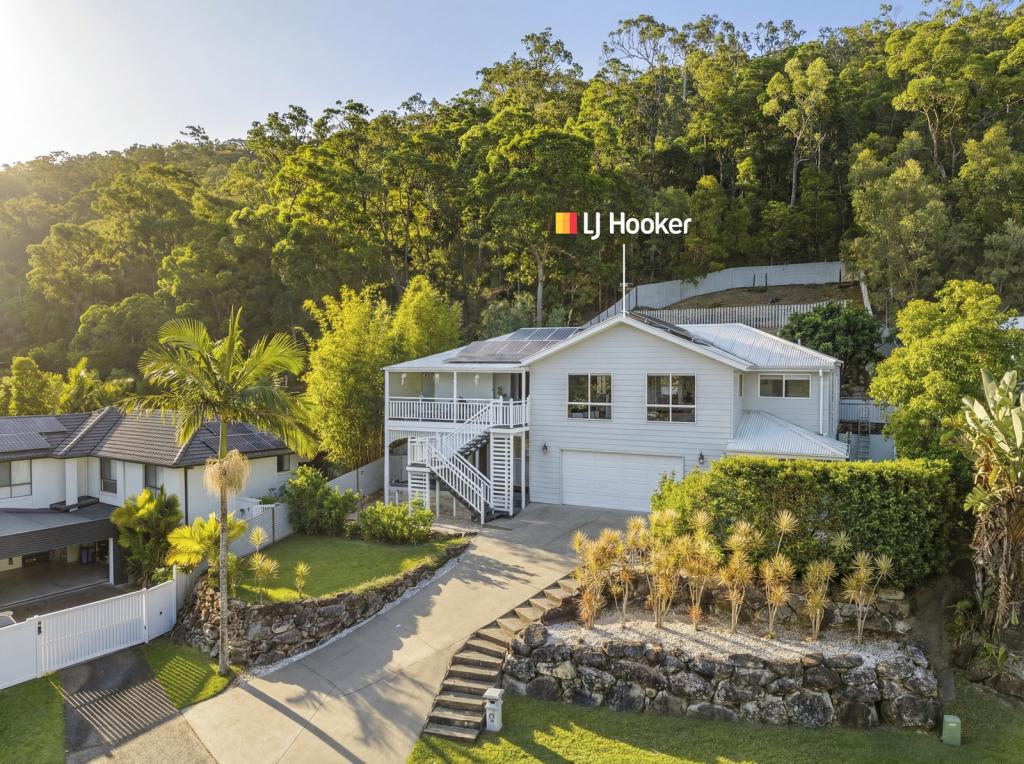 8 HOPMAN CT, OXENFORD, QLD 4210