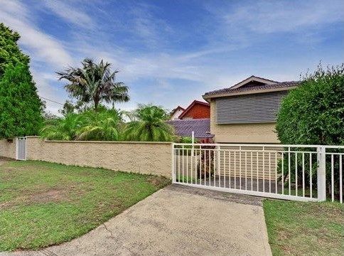 1 Glengariff Ave, Killarney Heights, NSW 2087