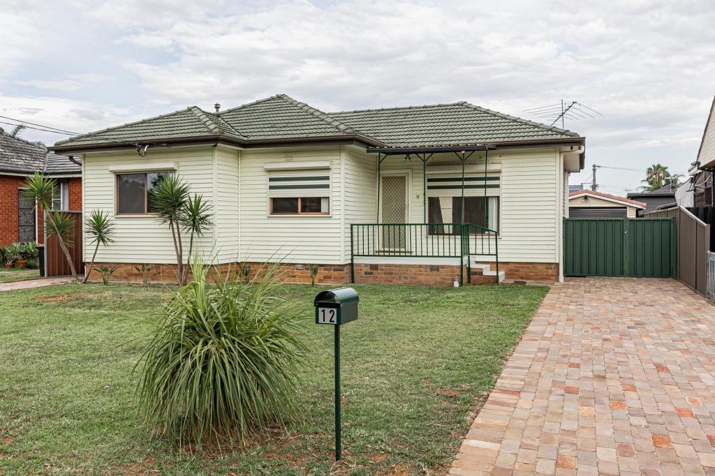 12 Elebana St, Colyton, NSW 2760