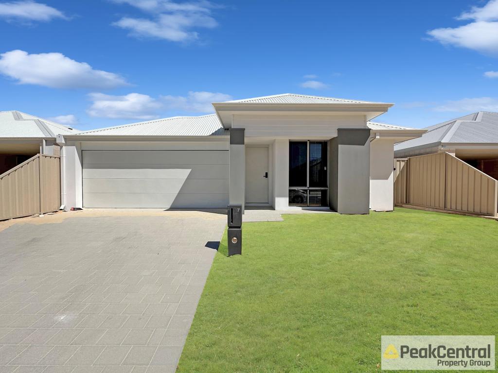 7 Dufferin Rd, Two Rocks, WA 6037