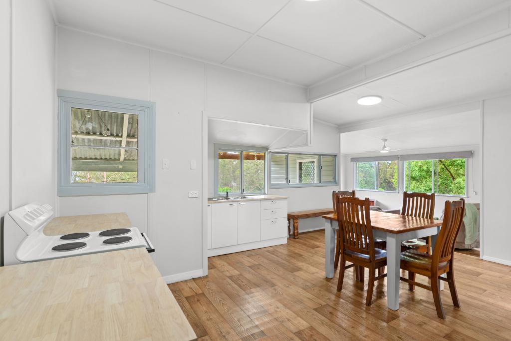 1088b Sandy Creek Rd, Ross Creek, QLD 4570