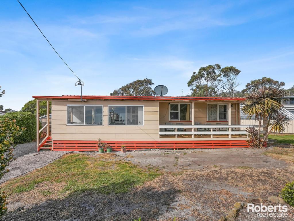 4 Beattie Ave, Bicheno, TAS 7215