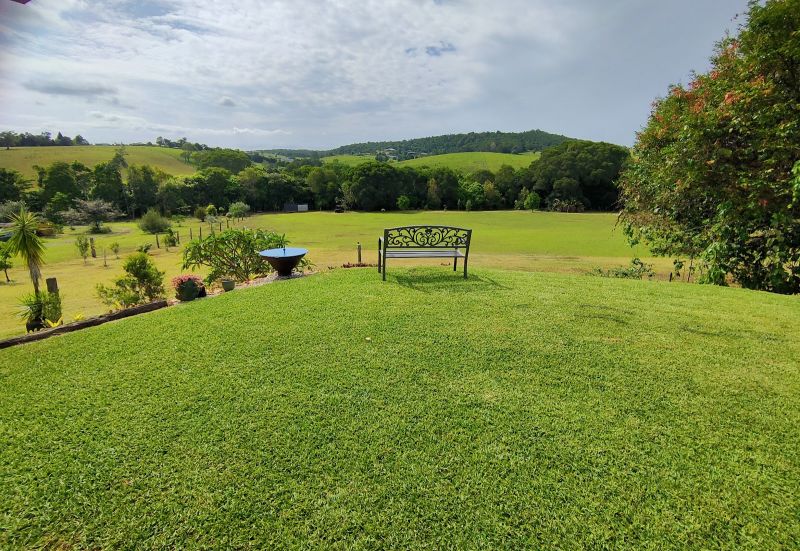 17 Cahill Cl, Peeramon, QLD 4885