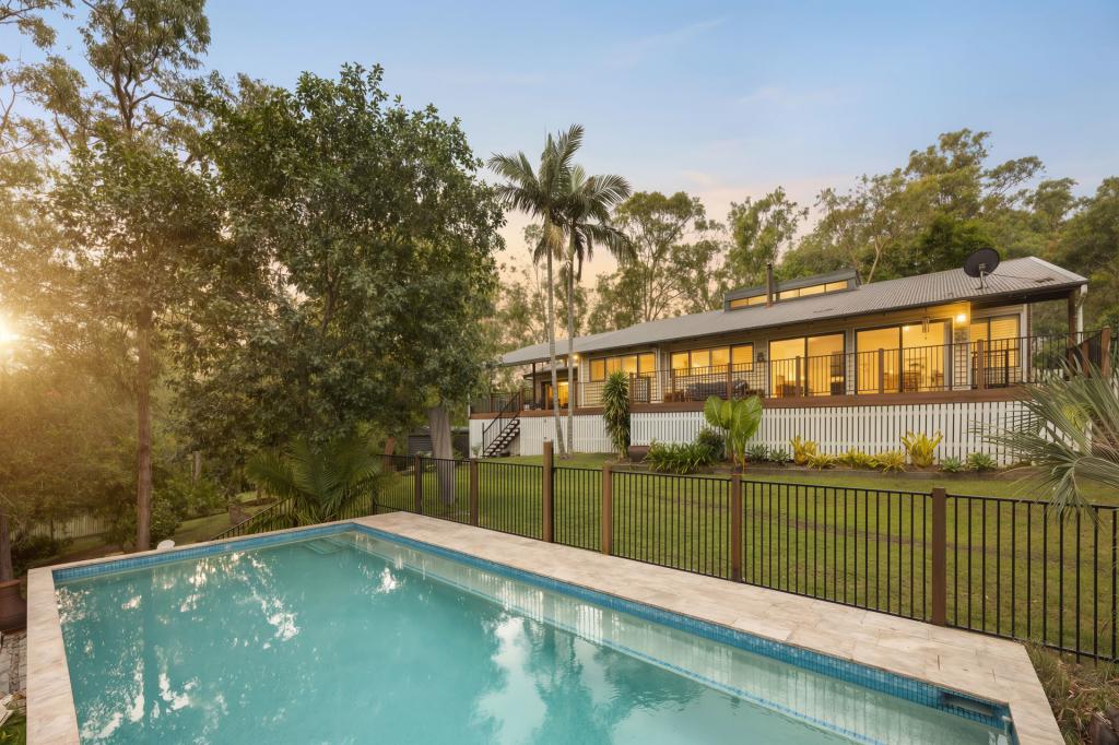 119 College Rd, Karana Downs, QLD 4306