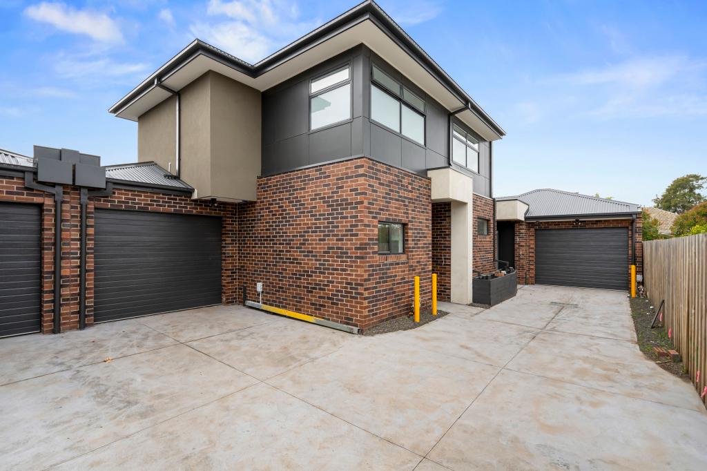 2/18 Churchill St, Glenroy, VIC 3046