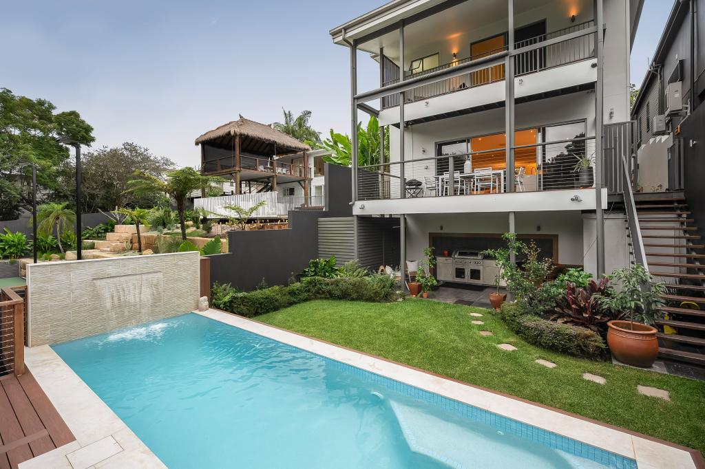 31 Pine St, Hamilton, QLD 4007