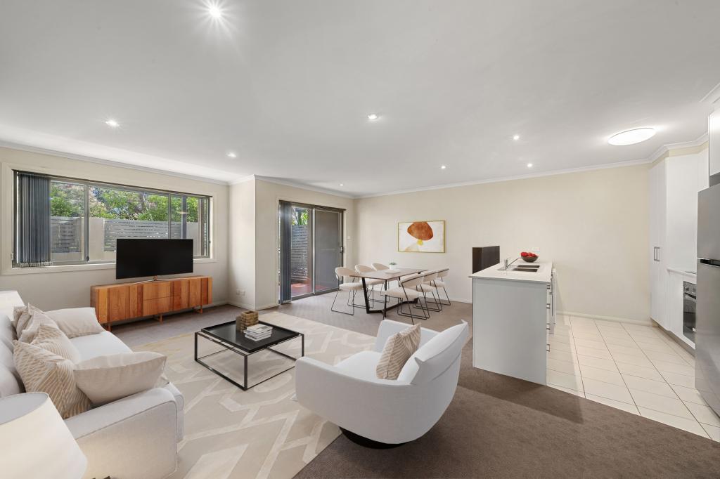 2/120 Athllon Dr, Greenway, ACT 2900