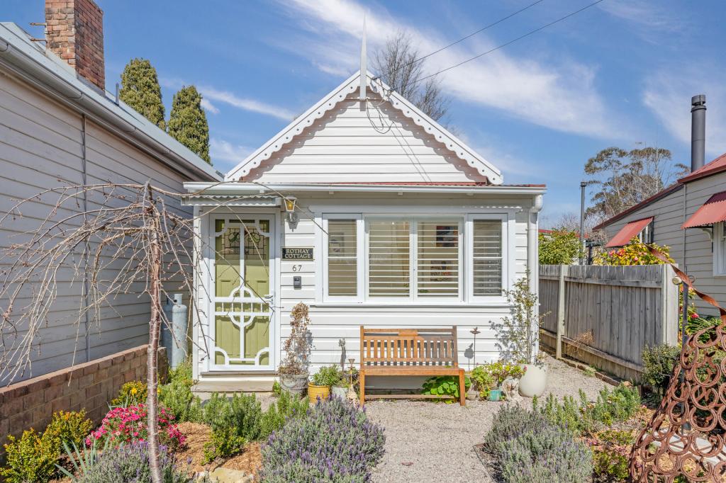 67 GOVETTS LEAP RD, BLACKHEATH, NSW 2785