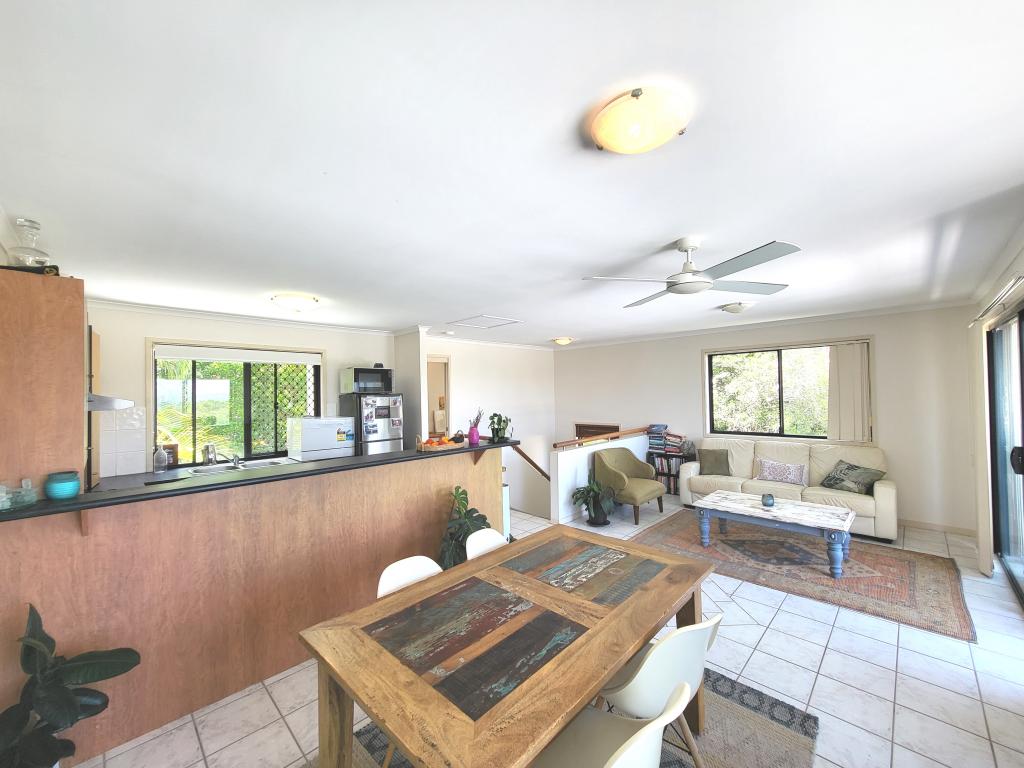 1/17 Advance Pl, Sunrise Beach, QLD 4567