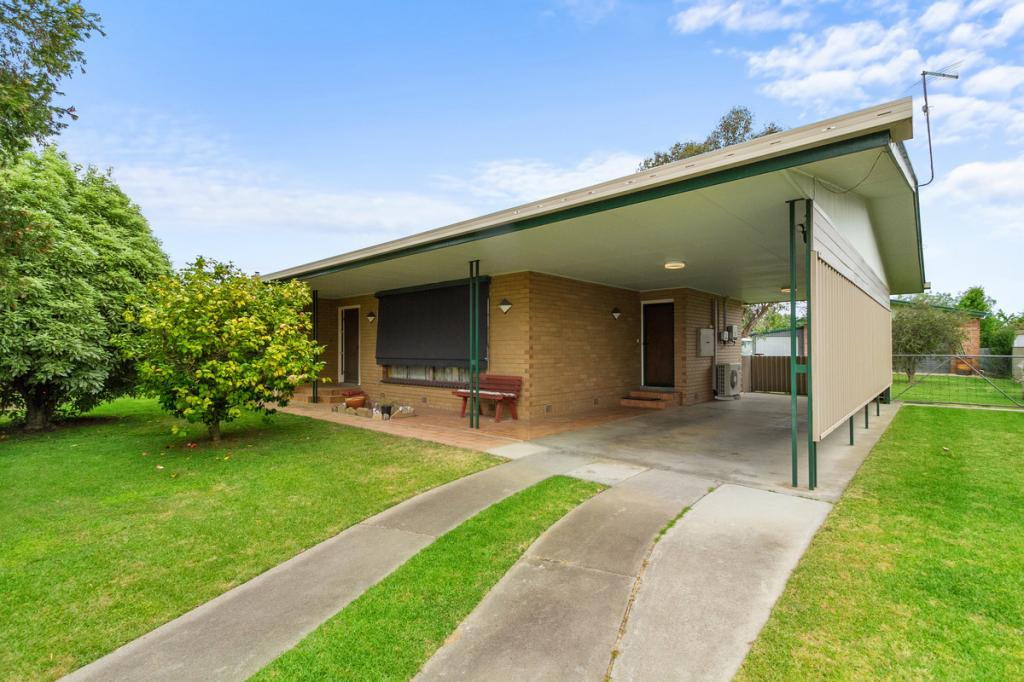 14 Dawson St, Stratford, VIC 3862