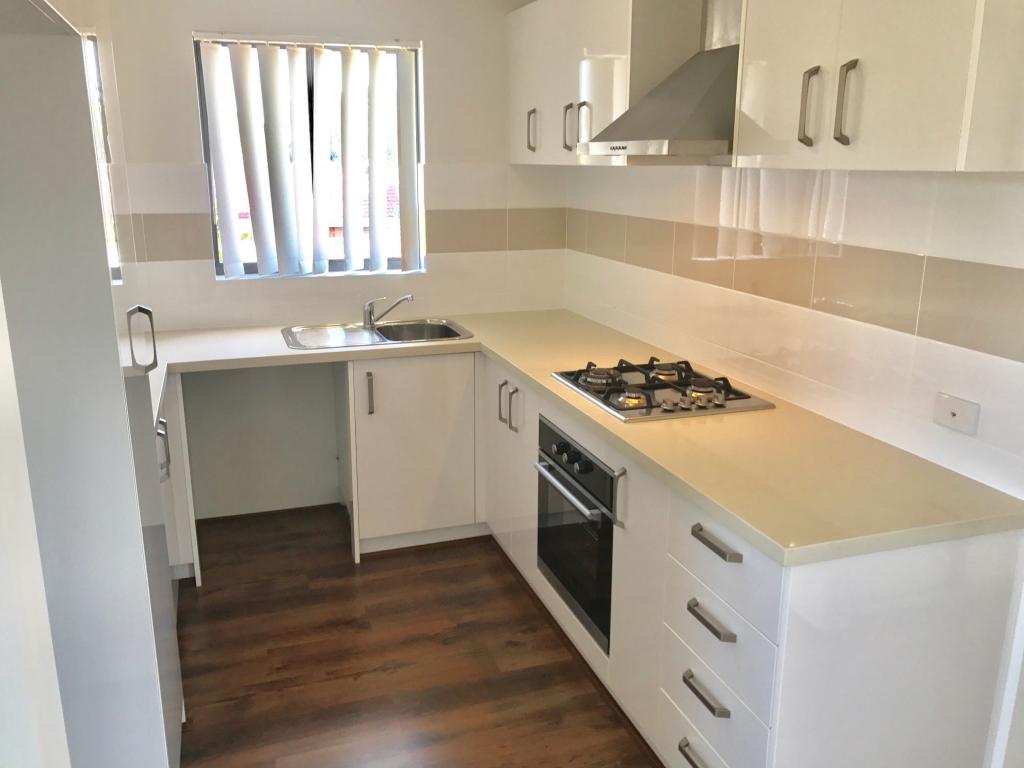 2/255 Wright St, Cloverdale, WA 6105