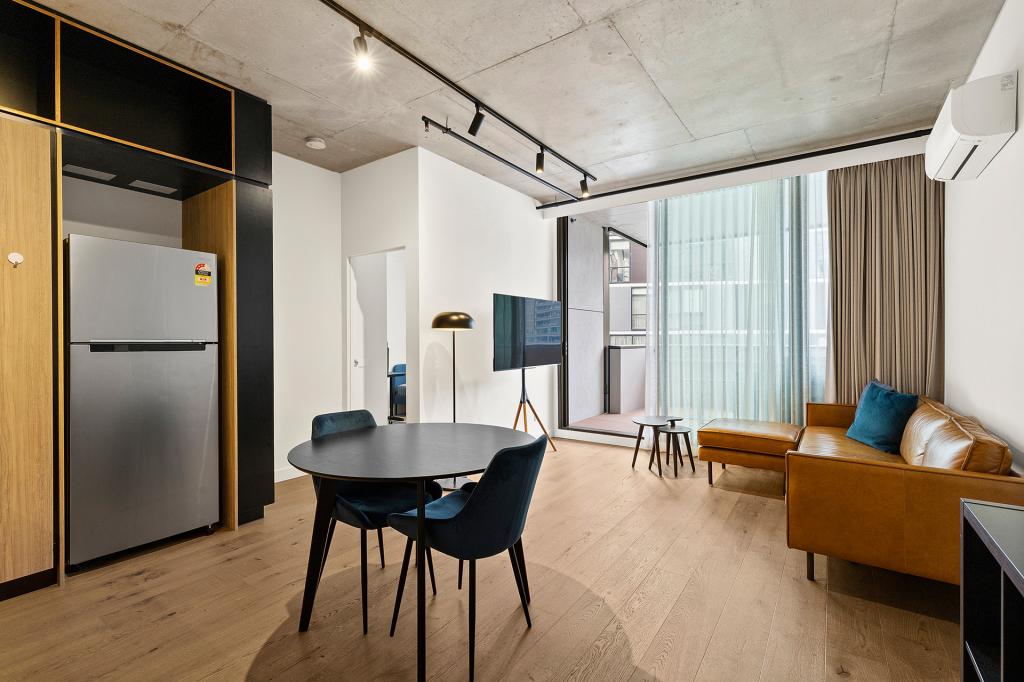 1402/3 Aquitania Way, Docklands, VIC 3008