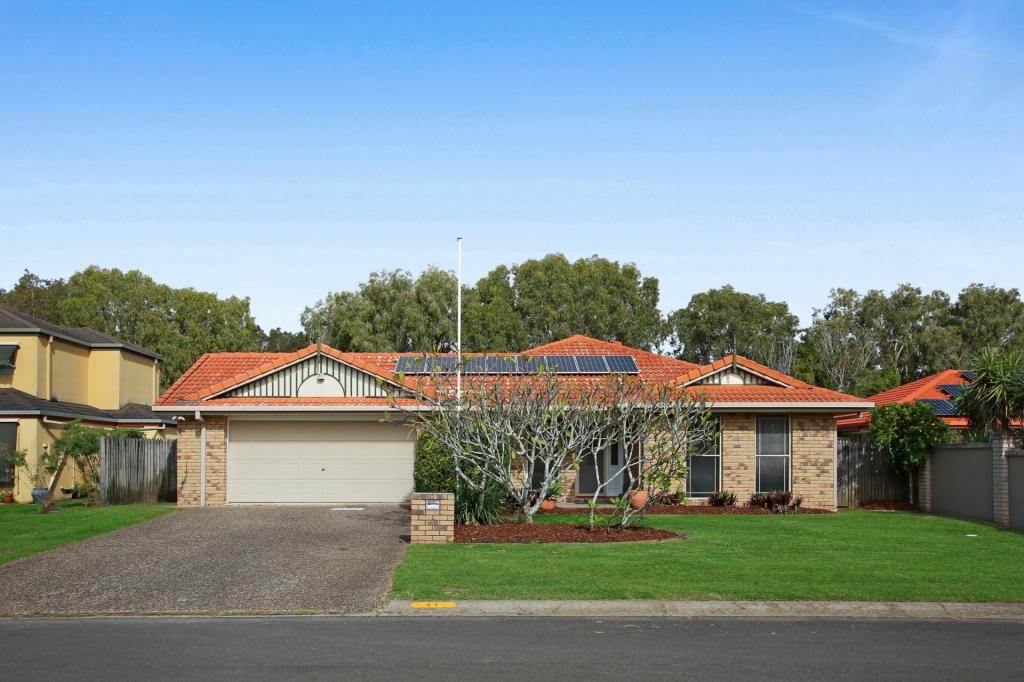 41 Lakeshore Dr, Helensvale, QLD 4212