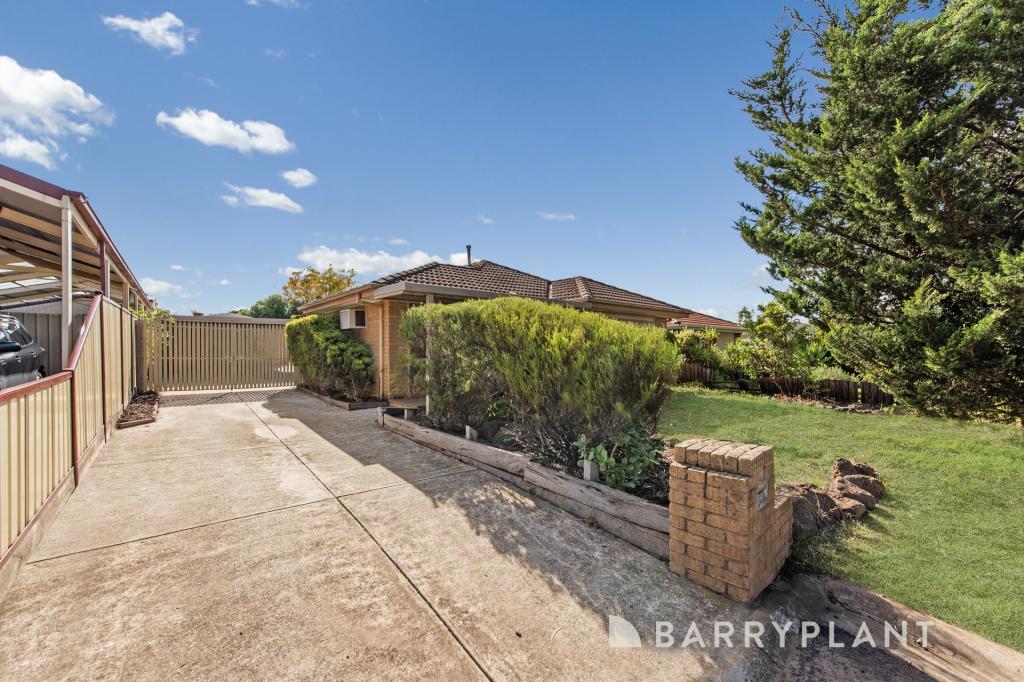 8 Raglan Ct, Kurunjang, VIC 3337